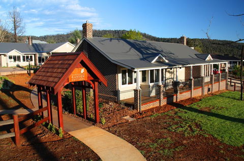 Marysville Garden Cottages - Foster Accommodation 3