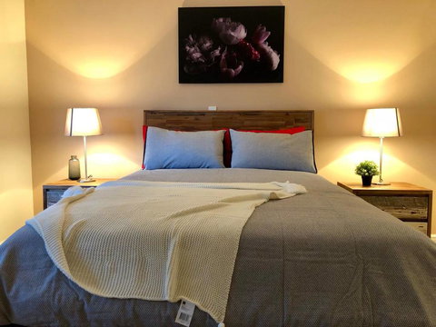 Massive Home (7 Mins To City) - Foster Accommodation 0