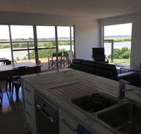 Matts River Rest - Foster Accommodation