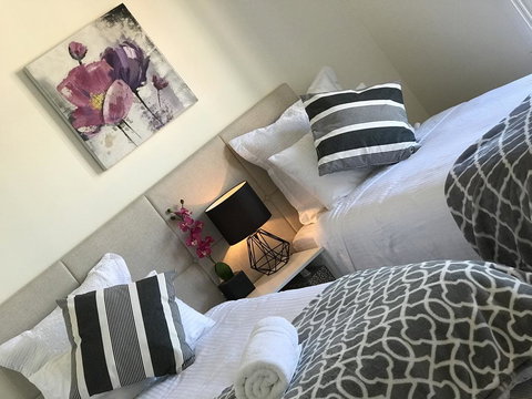 Melbourne Inner City Short Stay Near Flemington Racecourse Free Wifi And Netflix - Foster Accommodation 0