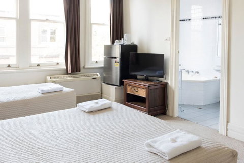 Mercantile Hotel - Foster Accommodation 2