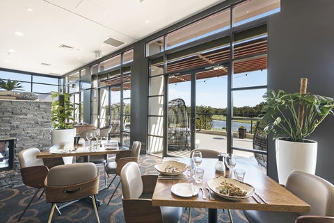 Mercure Kooindah Waters Central Coast - Foster Accommodation 1