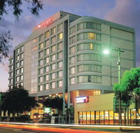 Mercure Sydney Parramatta - Foster Accommodation