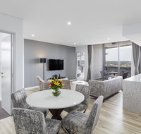 Meriton Suites Church Street Parramatta - Foster Accommodation