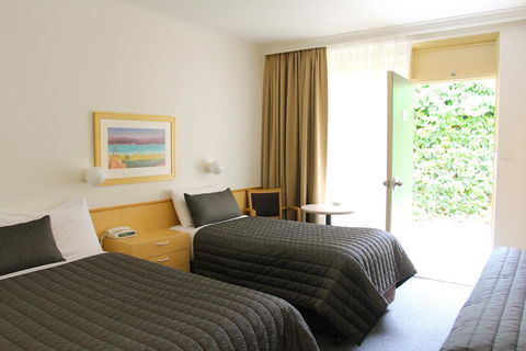 Mid City Motor Inn Queanbeyan - Foster Accommodation 0