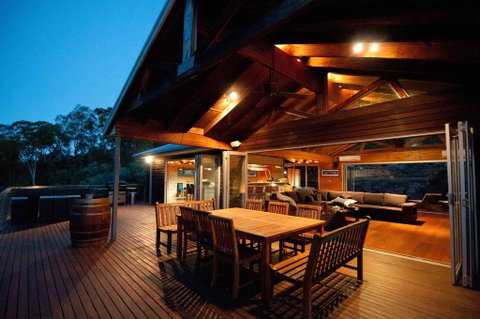 Milbrodale Lodge - Foster Accommodation 0