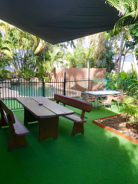 Mission Beach Retreat - Foster Accommodation 3