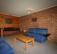 Misty Gables 2/24 Townsend Street - Foster Accommodation