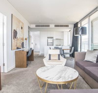 Modern home for 4 Silkari Suite Chatswood - Foster Accommodation