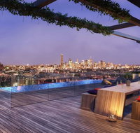 Modern carefree living style APT in ToowongView - Foster Accommodation