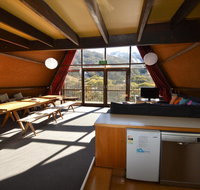 Moonbah Ski Lodge - Foster Accommodation