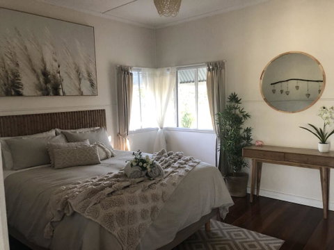 Moongalba Cottage - Foster Accommodation 1