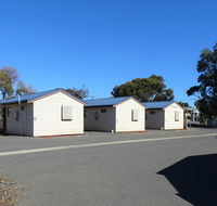 Moonta Bay Cabins - Foster Accommodation