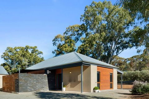 Moss's Place - Foster Accommodation 0