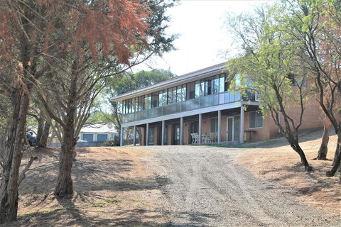 Most Affordable Holiday Home Toowoomba - Foster Accommodation 0