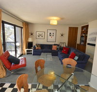 Mowamba B2 Three Bedroom - Foster Accommodation