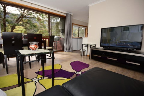Mowamba D1 - Foster Accommodation 0
