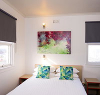 Mowbray Hotel - Foster Accommodation