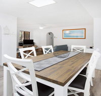 My Coastal Getaway - cafes beaches rainforest - Foster Accommodation