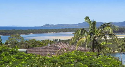 Nambucca Beach House - Foster Accommodation 0