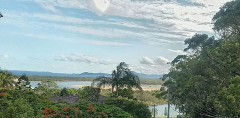 Nambucca Beach House - Foster Accommodation 1