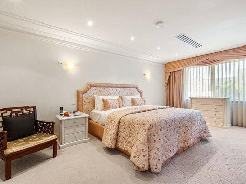 The Peninsula Riverside Serviced Apartments - Foster Accommodation 11