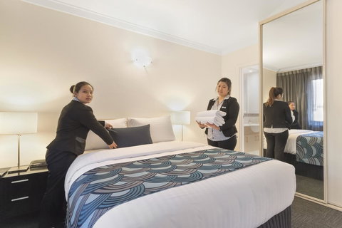 The Peninsula Riverside Serviced Apartments - Foster Accommodation 35