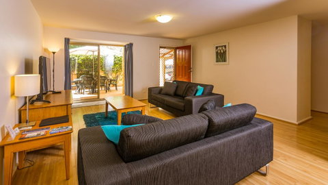 Dowler Apartments Subiaco - Foster Accommodation 0