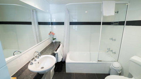 Dowler Apartments Subiaco - Foster Accommodation 13
