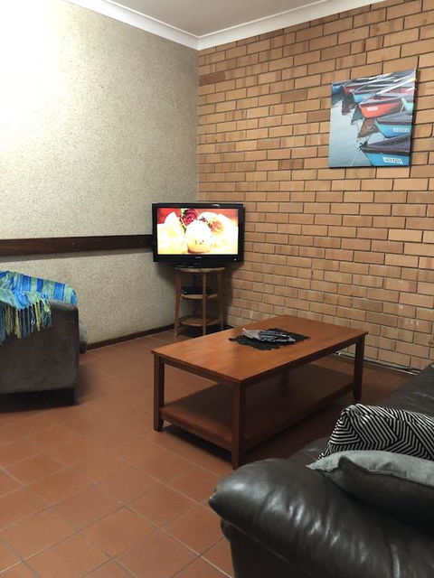Augusta Escape Holiday Units - Foster Accommodation 13