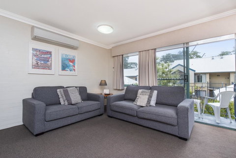 Subiaco Village 20 - Foster Accommodation 5