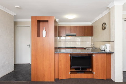 Subiaco Village 20 - Foster Accommodation 6
