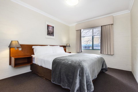 Subiaco Village 20 - Foster Accommodation 11