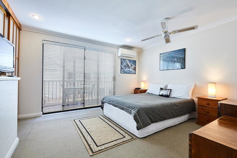 Fremantle Townhouse U/5 - Foster Accommodation 8