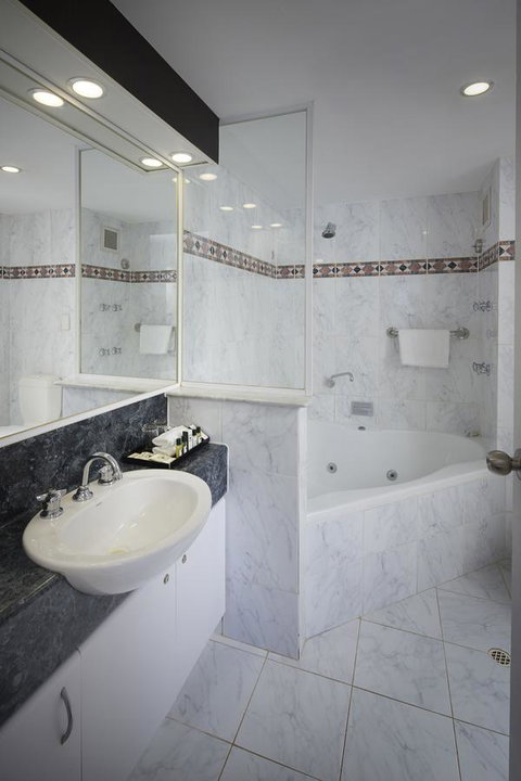 Pagoda Resort & Spa - Foster Accommodation 33