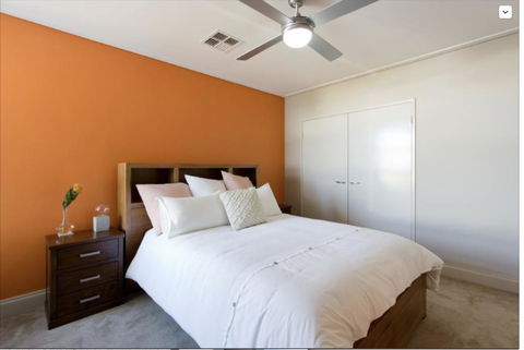 Adele's Luxury South Beach Apartment With King Bed - Foster Accommodation 3