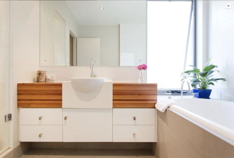 Adele's Luxury South Beach Apartment With King Bed - Foster Accommodation 15