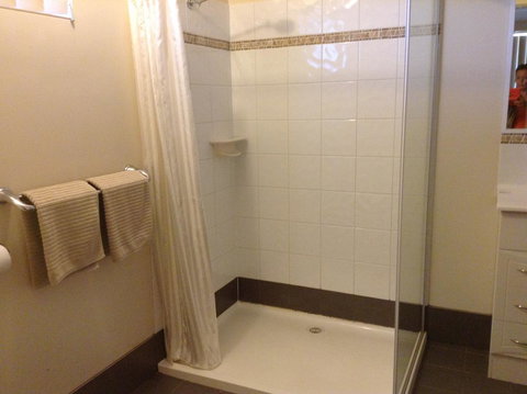 Peoples Park - Foster Accommodation 13