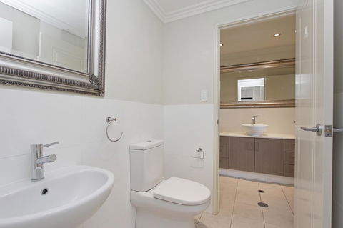 Zappeion Apartments - Foster Accommodation 28