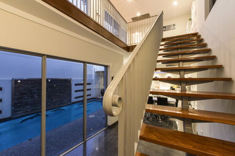 Ambar Villa Between City And Freo - Foster Accommodation 27