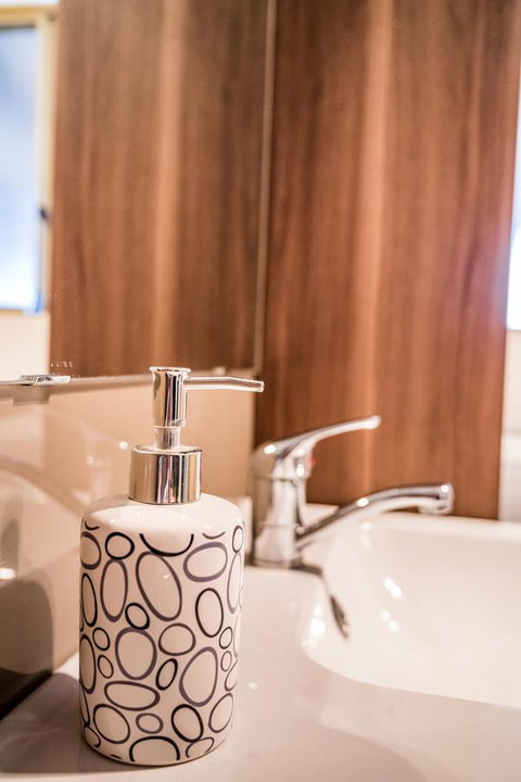 The Bothy Lancelin Family Retreat - Foster Accommodation 18