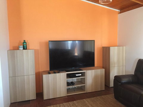 The Bothy Lancelin Family Retreat - Foster Accommodation 6