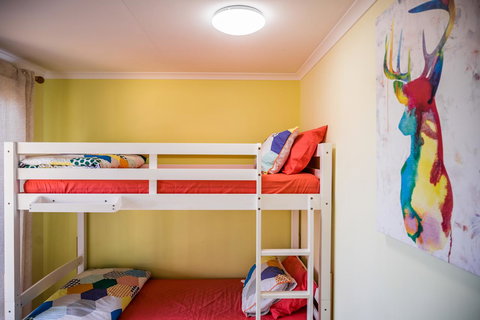 The Bothy Lancelin Family Retreat - Foster Accommodation 17