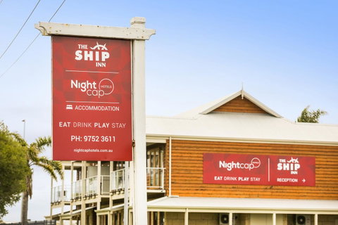Nightcap At The Ship Inn - Foster Accommodation 36