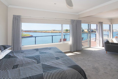 Oceans Edge - Busselton - Foster Accommodation 5