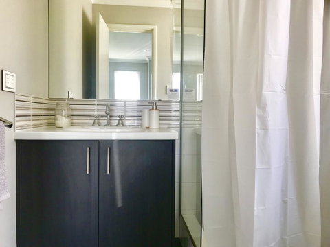 The Beach House - Foster Accommodation 19