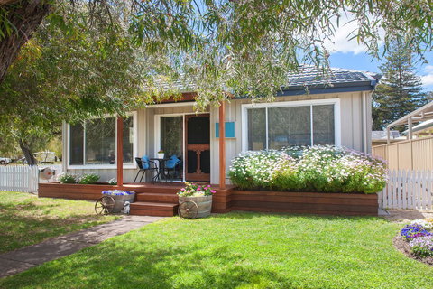 Sea La Vie - Foster Accommodation 2