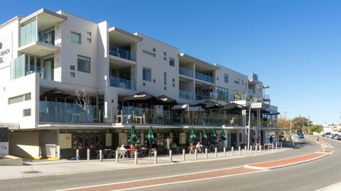 Mullaloo Beach Hotels & Apartments - Foster Accommodation 5