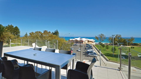 Mullaloo Beach Hotels & Apartments - Foster Accommodation 7