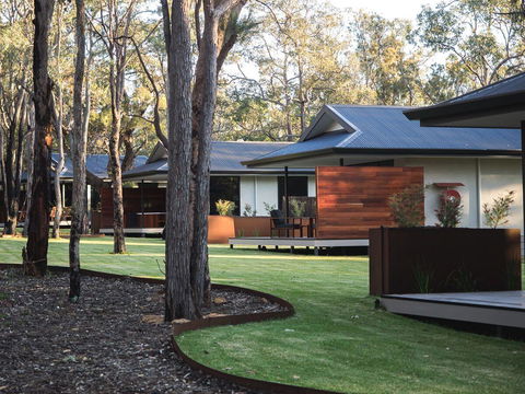 Amaroo Retreat & Spa - Foster Accommodation 5
